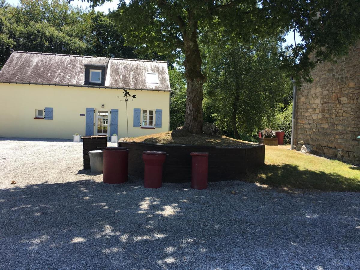 Gites De Kermoel, Ouessant Kernascleden Exterior photo